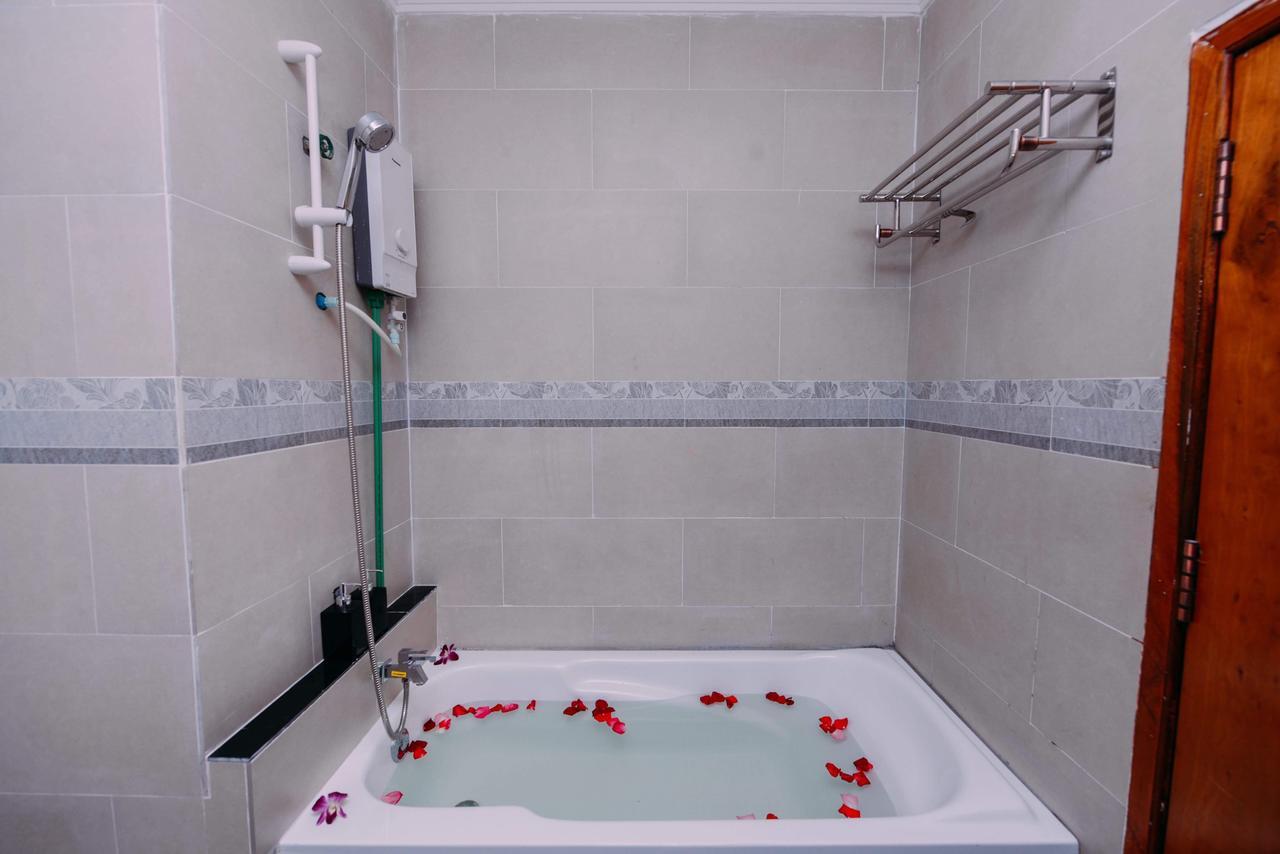 באטאמבנג Sky Palace Boutique Hotel מראה חיצוני תמונה