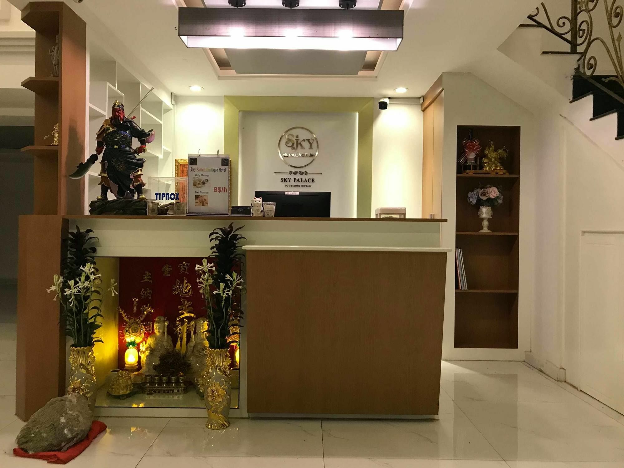 באטאמבנג Sky Palace Boutique Hotel מראה חיצוני תמונה